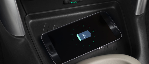 Recharge_Sans_Fil_C3_Aircross-flou.254908..72 Recharge_Sans_Fil_C3